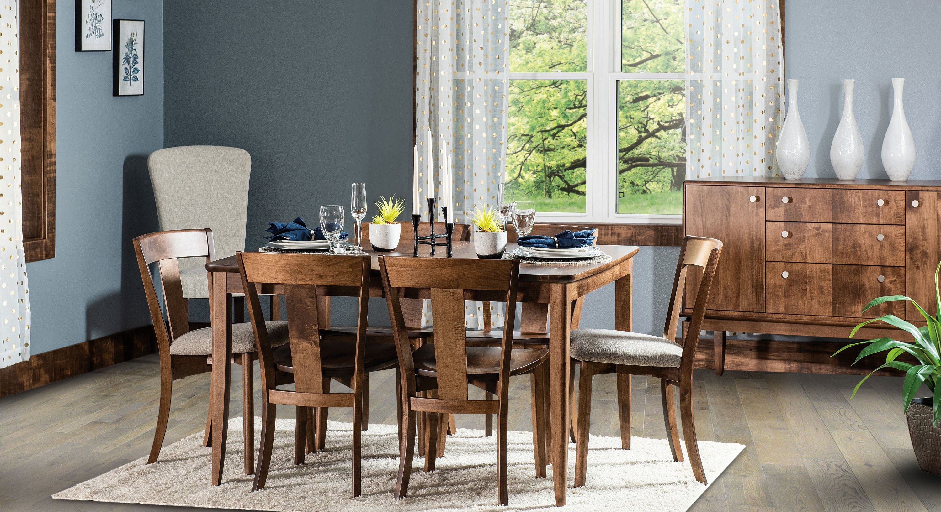 Amish Handcrafted Dining Tables